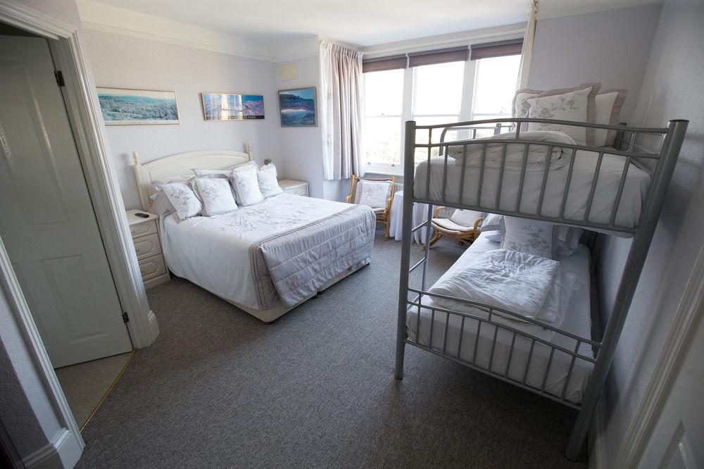 הורלי Rosemead Guest House מראה חיצוני תמונה