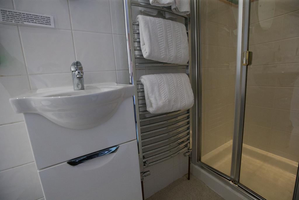הורלי Rosemead Guest House חדר תמונה