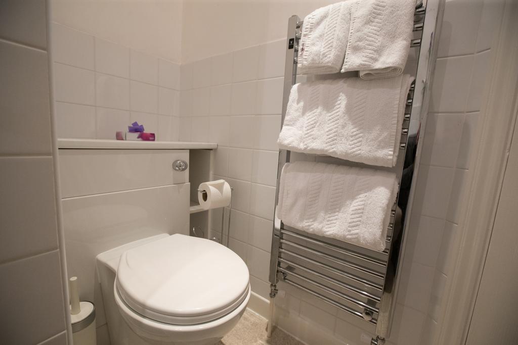 הורלי Rosemead Guest House חדר תמונה